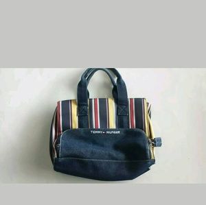 Tommy Hilfiger bag in great condition